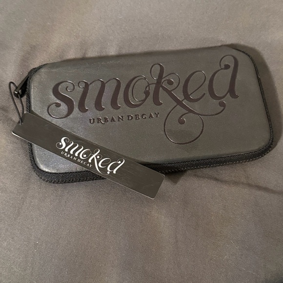 Urban Decay Other - Urban Decay Smoked Palette